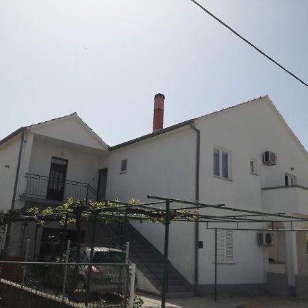 Apartmani Lukacic Biograd na Moru Kültér fotó
