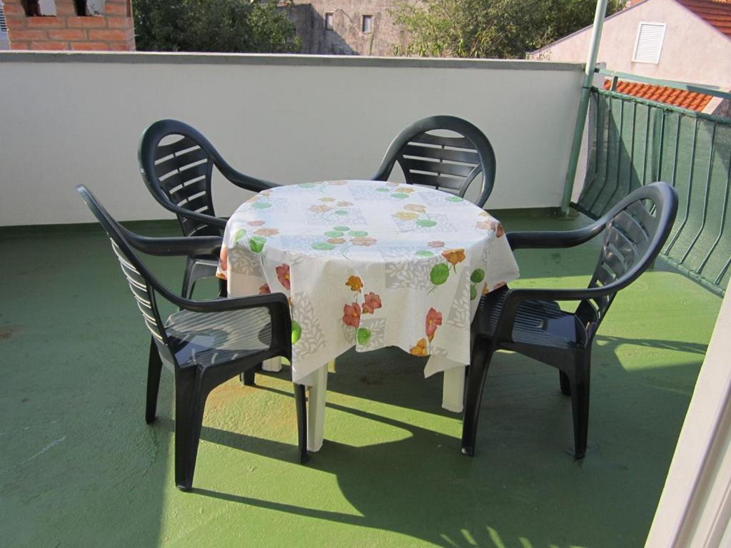 Apartmani Lukacic Biograd na Moru Kültér fotó